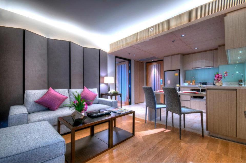 Arcadia Suites Bangkok Exterior photo