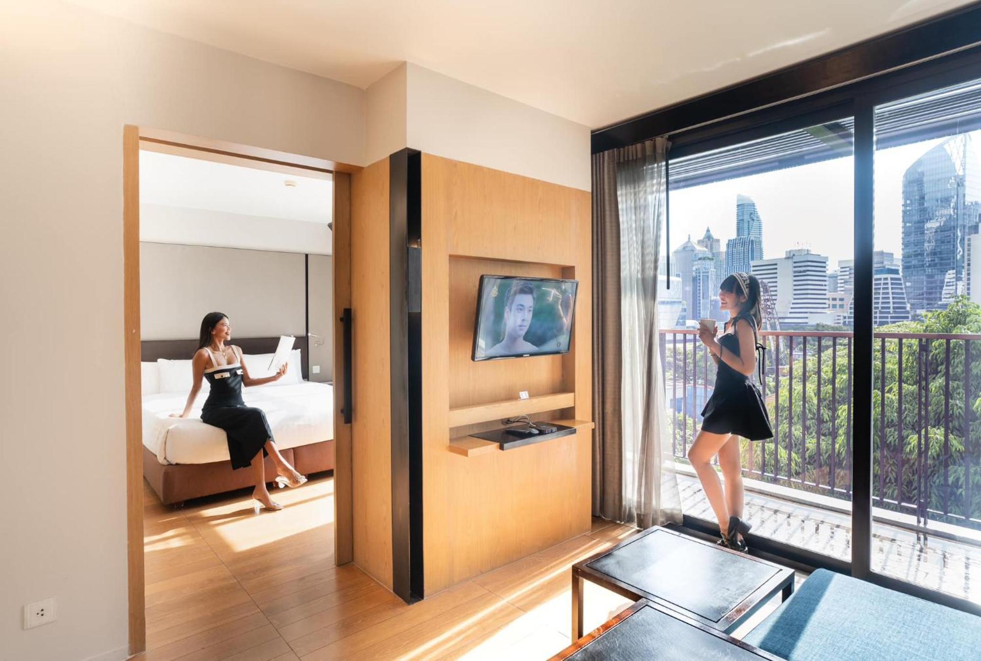 Arcadia Suites Bangkok Exterior photo